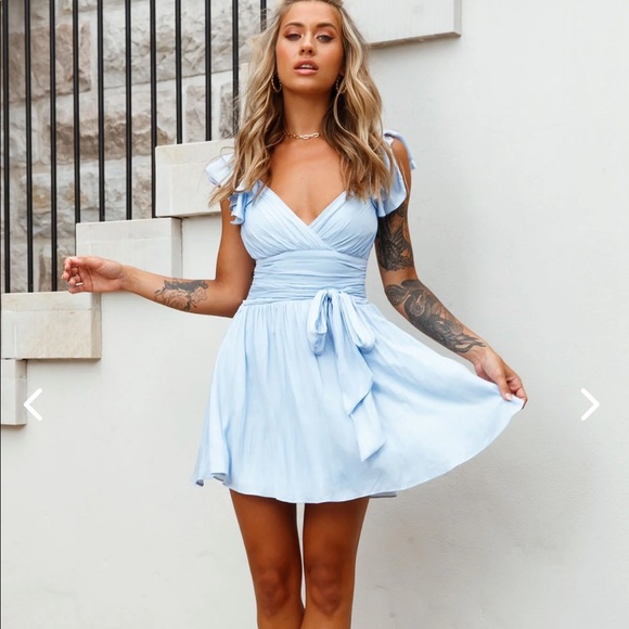 Selfie Leslie Lola Ruffle Shoulder Ruched Dress - Picture 3 of 6